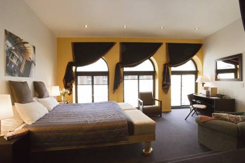 115 Hotel